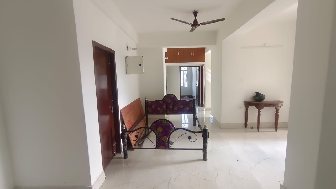 Unfurnished 2bhk in Chandmari, Guwahati, Assam, India for Rent